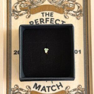 Wwake Column Stud Earring (Single Tourmaline/Diamond Stud)